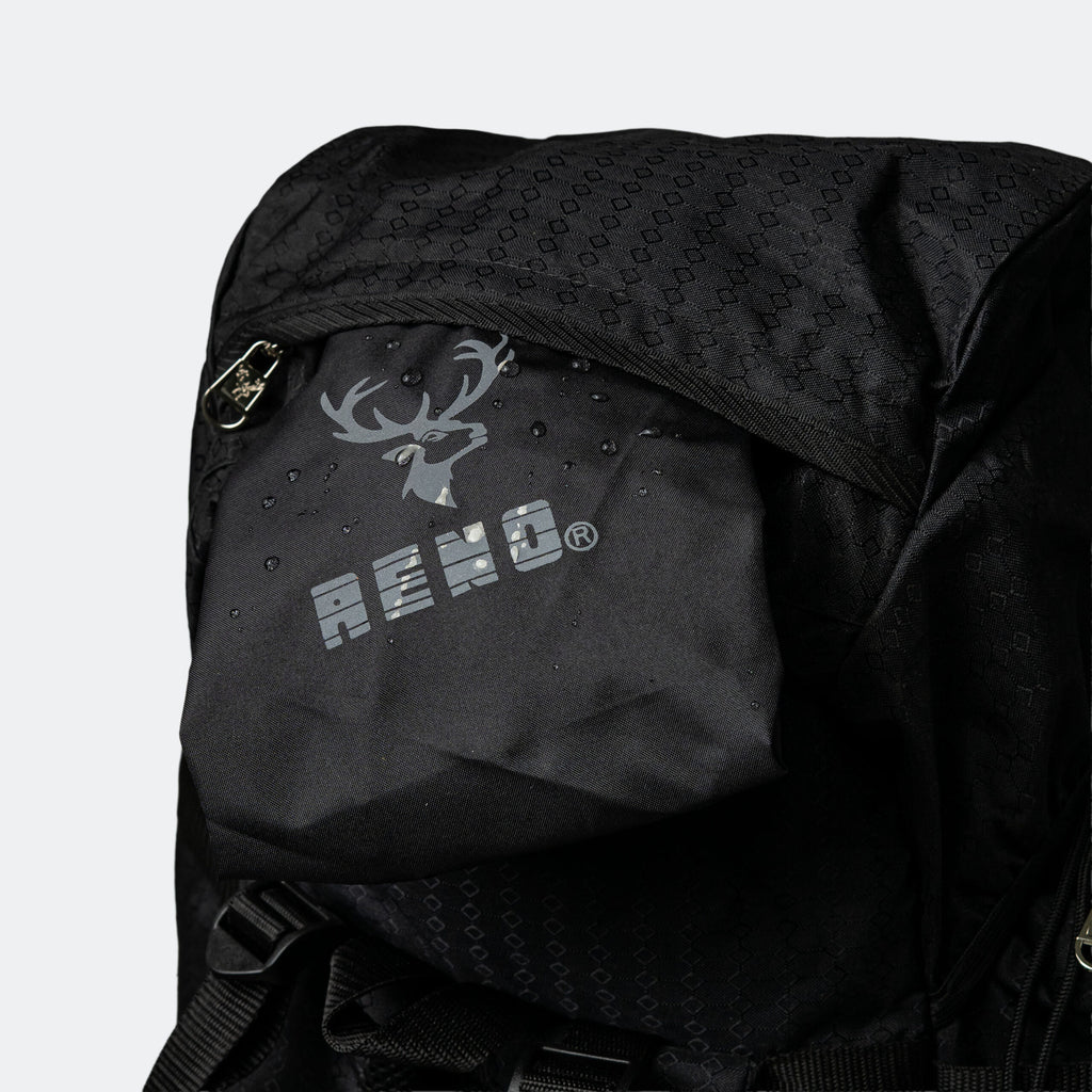 BACKPACK HIKING